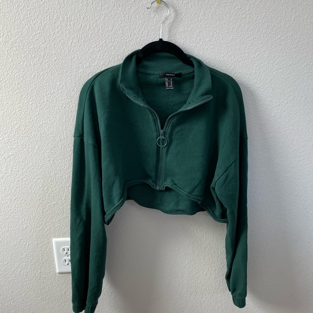 Green cropped zip sweater
